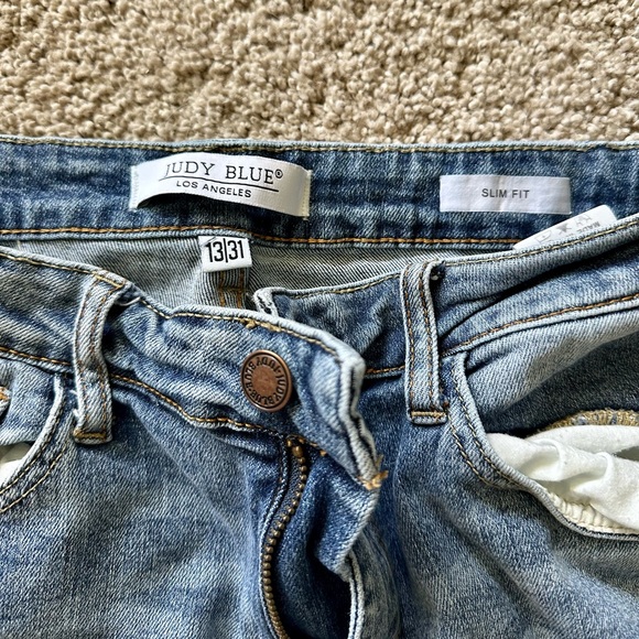 Judy Blue Slim Fit with holes! Great pair of jeans, no longer fit. - Picture 2 of 2